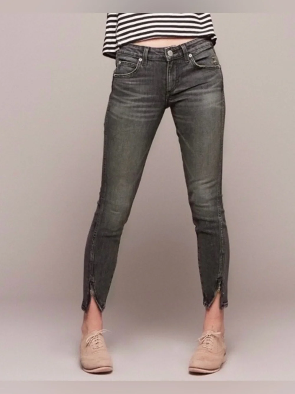 AMO twist zip Ankle jeans Size 31
